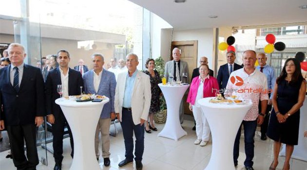 Almanya'nın birleşmesi resepsiyonla kutlandı