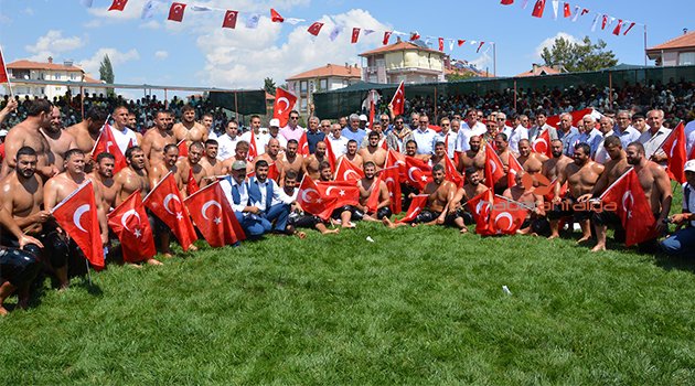 ALTIN KİRAZ'DA BAŞPEHLİVAN ALİ GÜRBÜZ