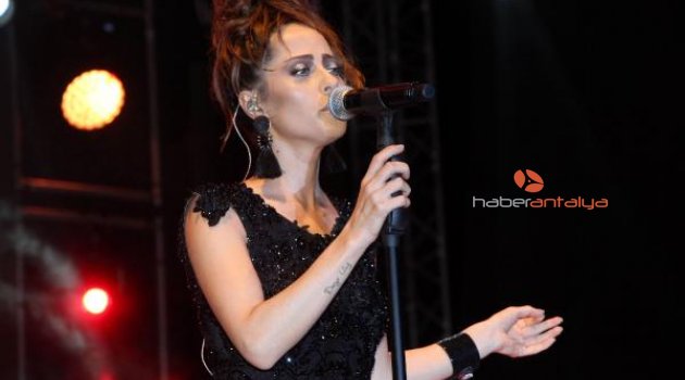 Altın Nar konserlerle sürdü