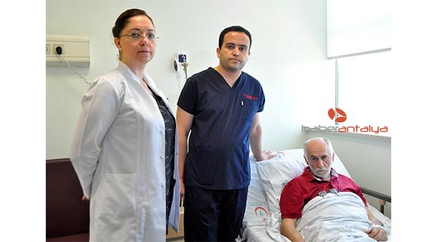 Ameliyat sırasını, durumu daha acil hastaya verdi