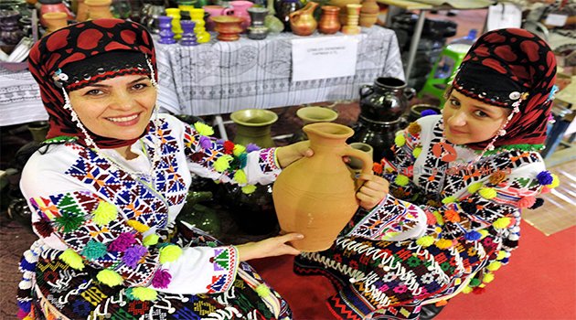 ANADOLU'NUN 12 BİN YILLIK RENKLERİ YÖREX'TE BULUŞUYOR