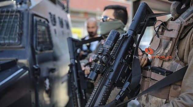 Ankara'daki operasyonda Fetullah Gülen'in yeğeninin de gözaltına alındığı bildirildi