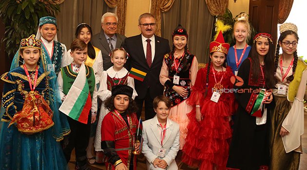 Antalya, 12 ülkeden çocuk ağırlıyor