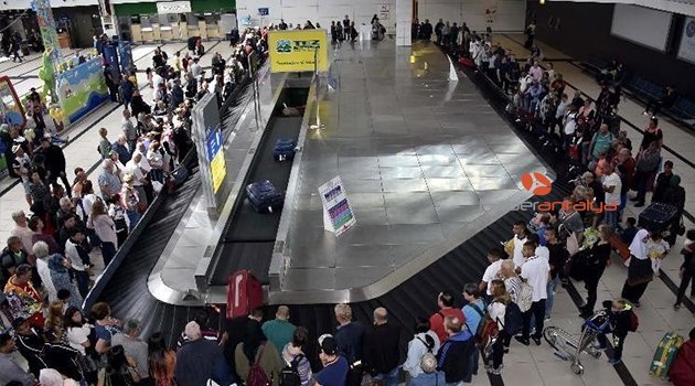 Antalya 2019’a da turizm rekoruyla girdi