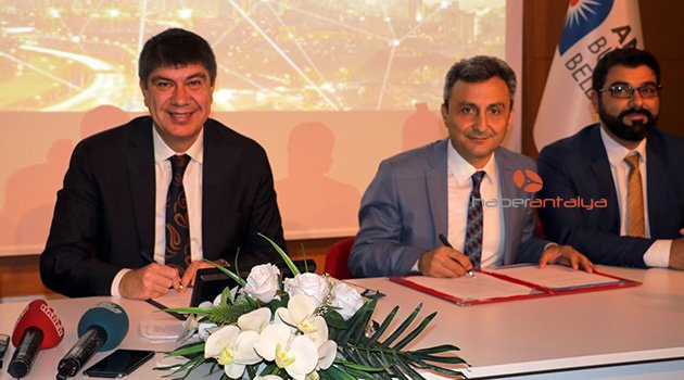 Antalya 'Akıllı Şehir' sisteminde bir ilke imza attı
