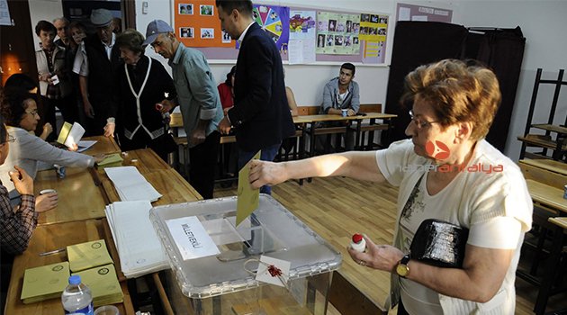 Antalya’da 1 milyon 681 bin 336 seçmen, sandığa gidiyor