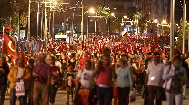 ANTALYA’DA BİNLER YÜRÜDÜ