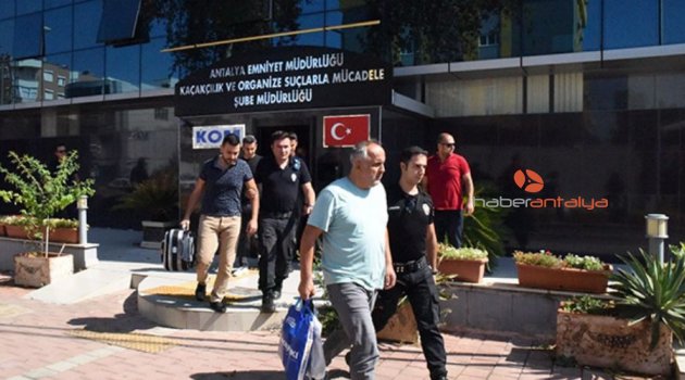 Antalya’da FETÖ şüphelileri adliyeye sevk edildi