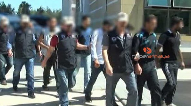 ANTALYA’DA IŞİD OPERASYONUNA 8 TUTUKLAMA