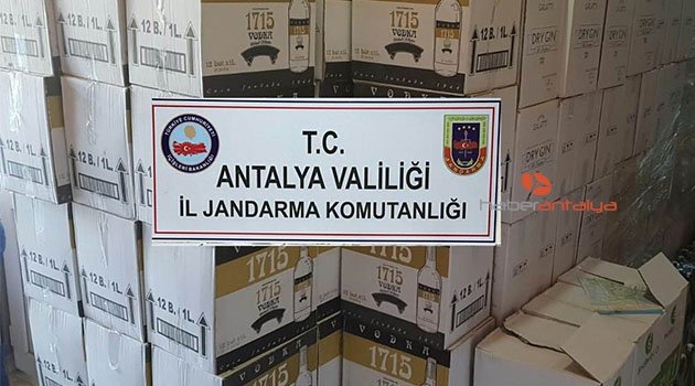 Antalya’da kaçak içki operasyonu