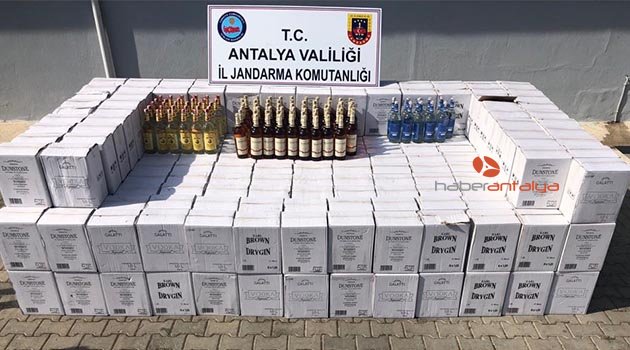Antalya’da otele kaçak içki operasyonu