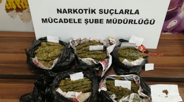 Antalya’da uyuşturucu operasyonları: 6 gözaltı