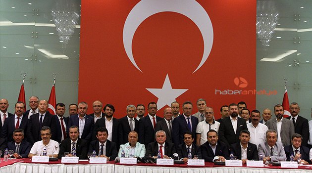 ANTALYA İŞ DÜNYASI’NDAN DARBE GİRİŞİMİNE ORTAK TEPKİ