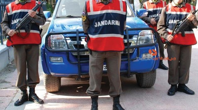 ANTALYA JANDARMADA 6 GÖZALTI