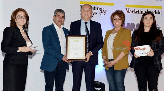 ANTALYA KÜLTÜR SANAT'A "ANTALYA'YA DEĞER KATAN MARKA" ÖDÜLÜ