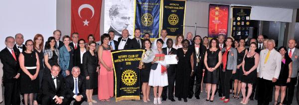 ULUSLARARASI ROTARY KULÜBÜ KURULDU