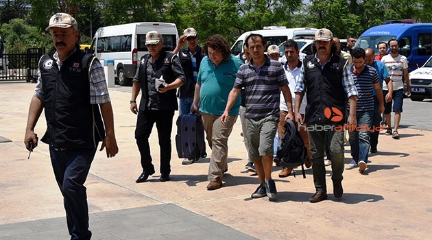 ANTALYA'DA 29 HAKİM VE SAVCI TUTUKLANDI