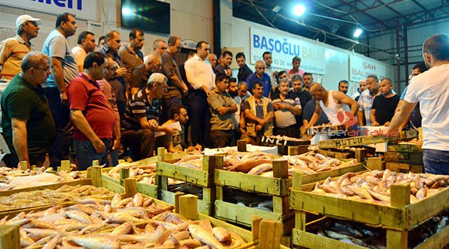 Antalya'da balık sezonu açıldı