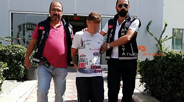 Antalya'da balkon hırsızları kaçamadı
