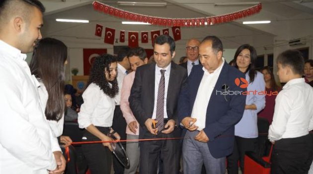 Antalya'da Bilim Fuarı açıldı