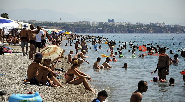 ANTALYA'DA BÜYÜK DÜŞÜŞ