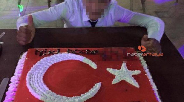 ANTALYA'DA ÇILGIN DOĞUM GÜNÜ PARTİSİ