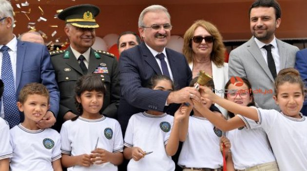 Antalya'da ders zili çaldı