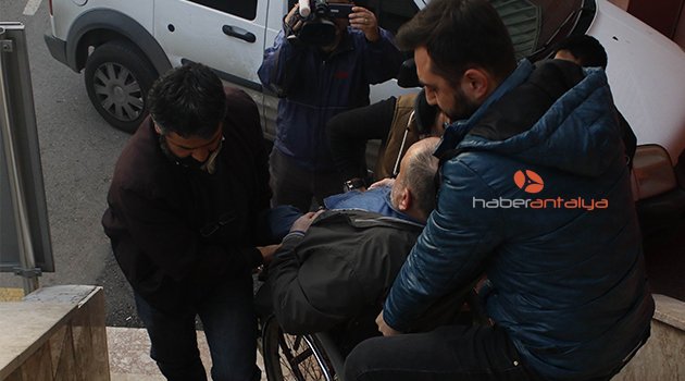 Antalya'da FETÖ operasyonu: 25 gözaltı