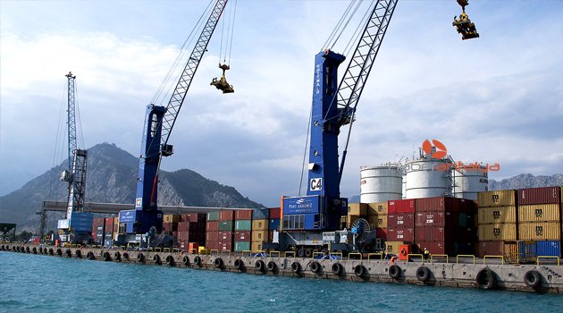 ANTALYA'DA İHRACAT VE İTHALAT ARTTI