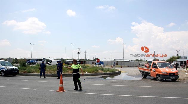 Antalya'da iki kazada; 2 ölü, 3 yaralı