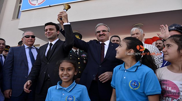 ANTALYA'DA İLK DERS DARBE GİRİŞİMİ