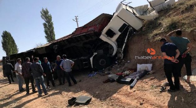 Antalya'da kaza: 2 yaralı
