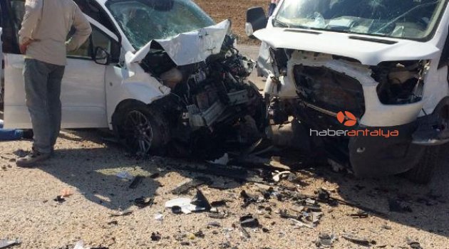 Antalya'da kaza: 2'si çocuk 9 yaralı