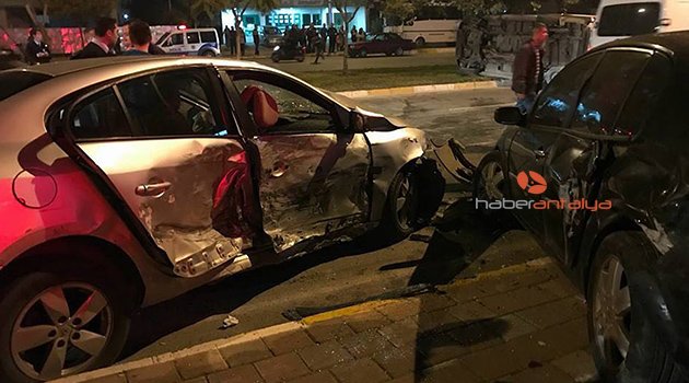 Antalya'da kaza: 8 yaralı