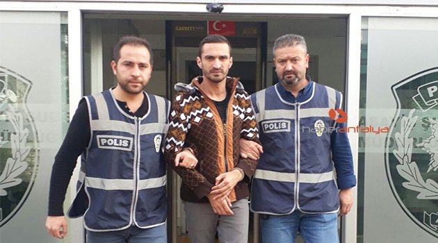 Antalya'da kiraladığı evleri soyan zanlı yakalandı