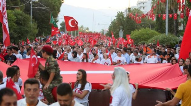 Antalya'da 'Milli Birlik Yürüyüşü'