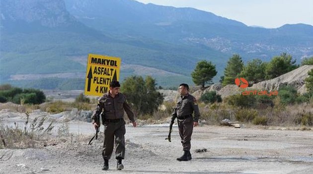 ANTALYA'DA SALDIRI: 1 ŞEHİT