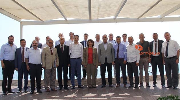 Antalya'da tarım kuruluşları toplandı
