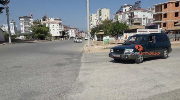Antalyalılar o 'ölüm yolu'na çözüm istiyor!