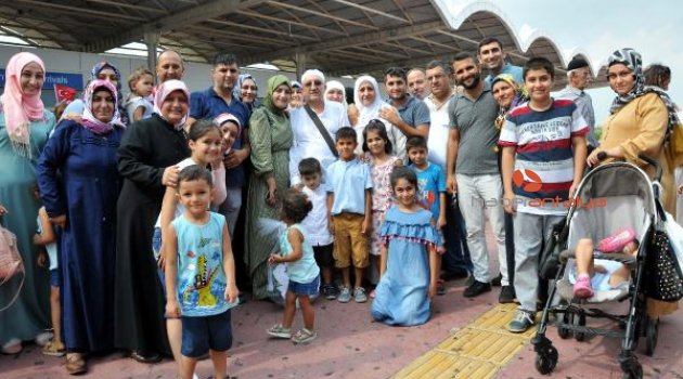 Antalya'nın ilk hacı kafilesi yurda döndü