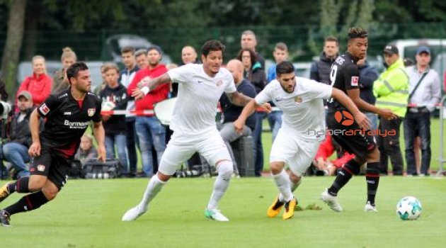 Antalyaspor - B. Leverkusen maçından kareler