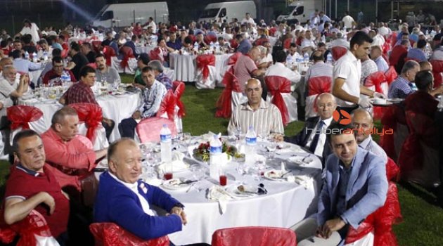 ANTALYASPOR CAMİASI İFTARDA BULUŞTU