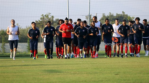 Antalyaspor’da Galatasaray maçının hazırlıkları devam ediyor