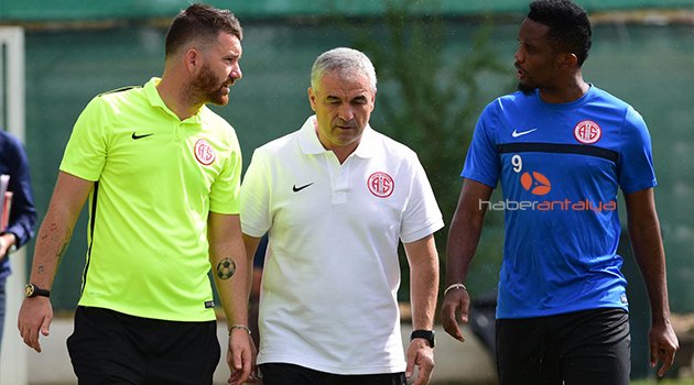 ANTALYASPOR’DA KRİTİK GÖRÜŞME