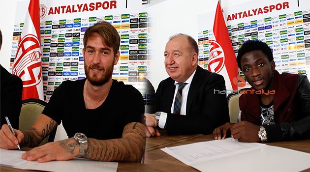 ANTALYASPOR’DAN İMZA ŞOV