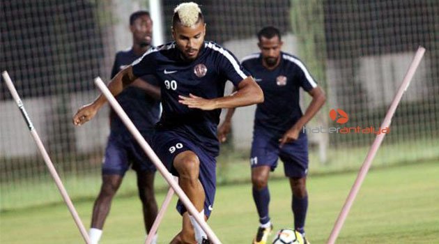 Antalyaspor, David Badia yönetiminde çalıştı