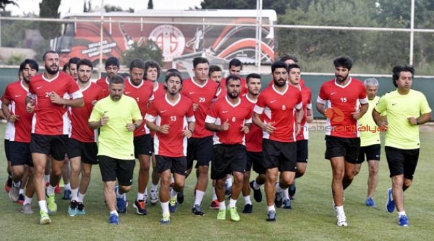 ANTALYASPOR, DAVRAZ'A GİTTİ
