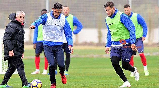 ANTALYASPOR ETO'O'SUZ ÇALIŞTI