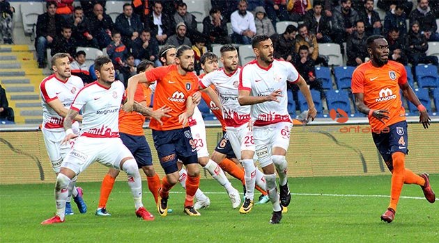 Antalyaspor ile Başakşehir Süper Lig’de 16. randevuda