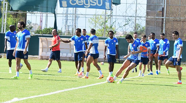 ANTALYASPOR, KAPILARINI KAPATTI